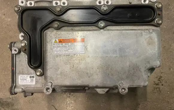 Lexus CT 200H Voltage converter inverter G920076010