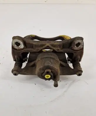 Mazda 3 III Front brake caliper 