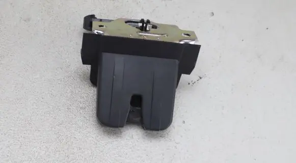 Volkswagen Atlas Cross Sport Tailgate/trunk/boot lock/catch/latch 5TA827505D A102523