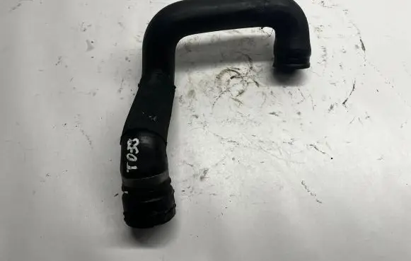 BMW 5 GT F07 Engine coolant pipe/hose 7583880030
