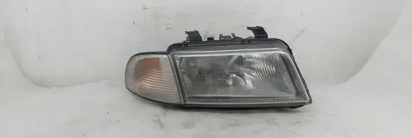 Audi A4 S4 B5 8D Headlight/headlamp 8D0941004E 1852912100