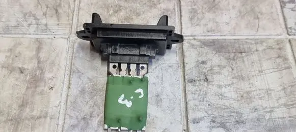 Citroen C3 Heater blower motor/fan resistor 12631