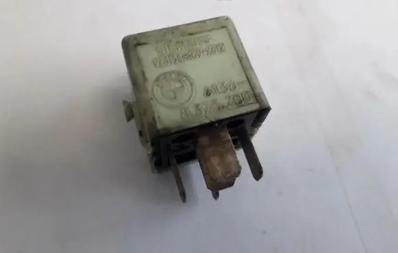 BMW 5 E39 Other relay 61368373700 61.36-8373700