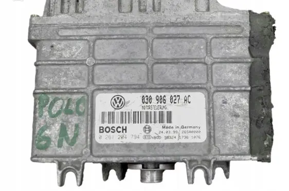 Volkswagen PASSAT B7 Engine control unit/module 030906027AC