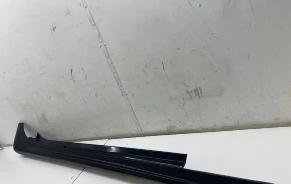 Maserati Ghibli Sill 670010791