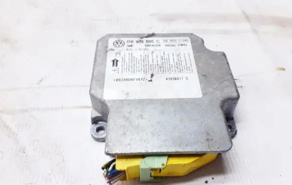 Volkswagen Touran I Airbag control unit/module 1t0909605c 5wk43518