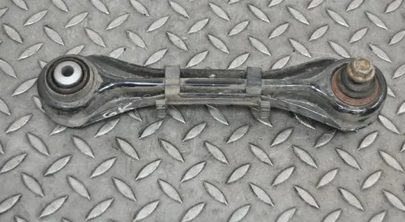 BMW 1 E82 E88 Rear upper control arm/wishbone