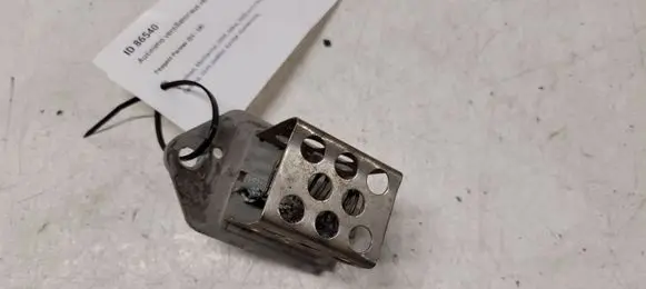 Peugeot Partner Coolant fan relay 