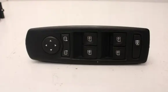 Renault Megane III Window control relay 