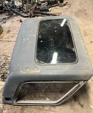 Opel Frontera B Roof 