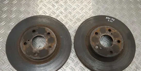 Toyota RAV 4 (XA30) Front brake disc