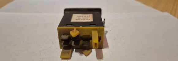 Audi A6 S6 C4 4A Fog light switch 4D0941563