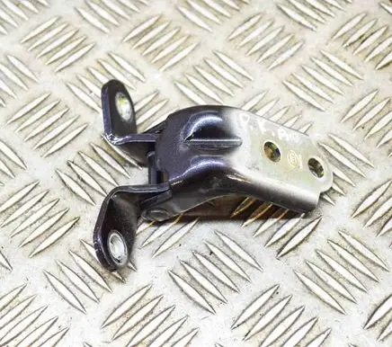 KIA Niro Front door upper hinge 