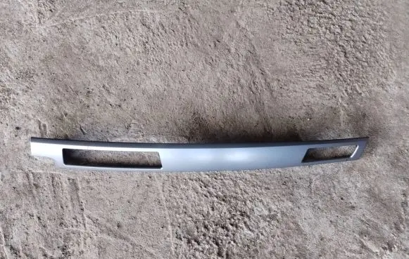 BMW 5 E60 E61 Dashboard glove box trim 7129233