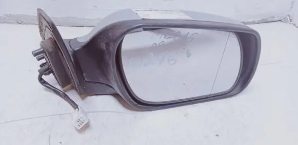 Mazda 6 Front door electric wing mirror