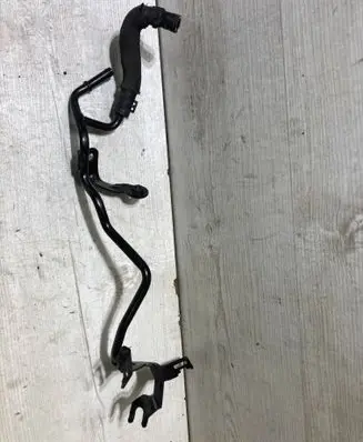 Audi A3 S3 8V Engine coolant pipe/hose 04L121030