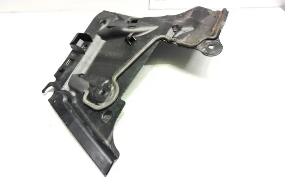 Mercedes-Benz C W205 Other engine bay part A2056205801 4012860B 0114102A