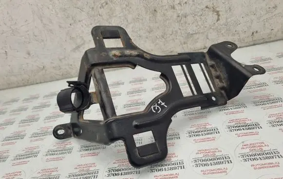 Audi Q7 4L Engine control unit holder 7L0907649C