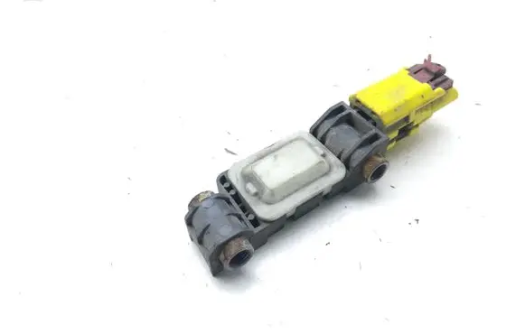 Audi A3 S3 A3 Sportback 8P Airbag deployment crash/impact sensor 8E0959651A