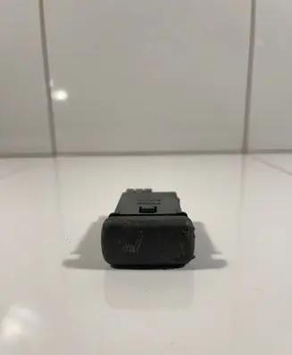 Volvo V70 Seat heating switch 30850304 1397