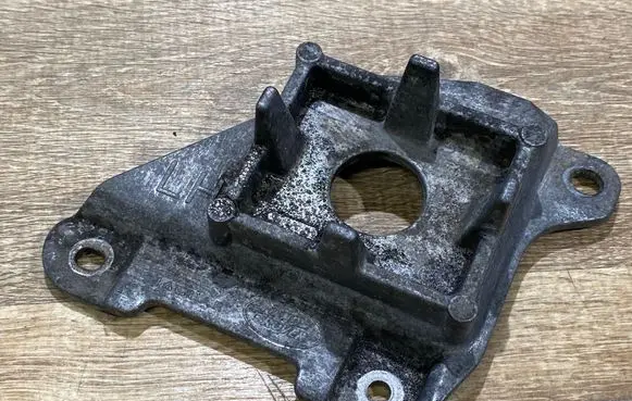 Land Rover Discovery 5 Radiator support slam panel bracket HPLA8983AB