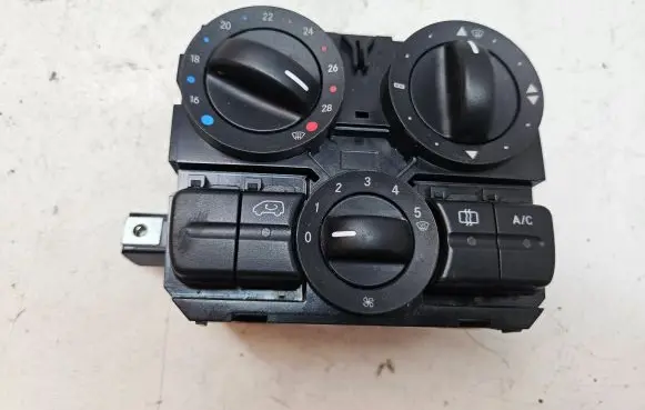 Mercedes-Benz Vito Viano W639 Climate control unit A6399061300KZ