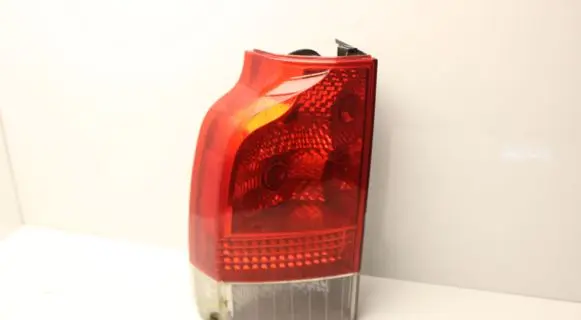 Volvo V70 Rear/tail lights