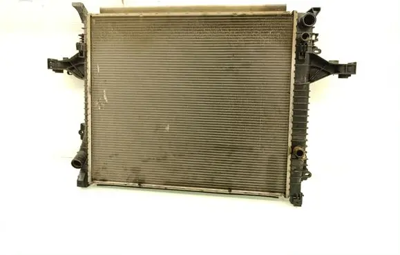 Volvo XC90 Coolant radiator 