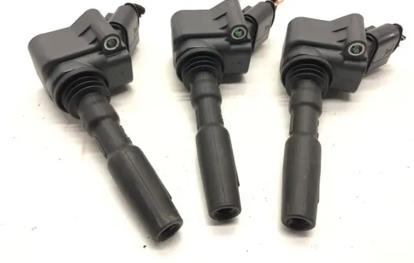 Skoda Kamiq High voltage ignition coil 04E905110P