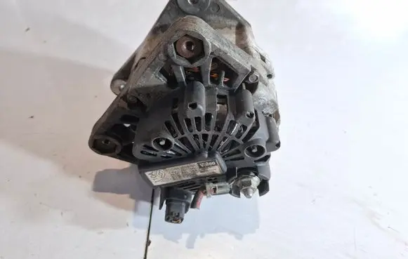 Renault Scenic II - Grand scenic II Generator/alternator 8200495294 TG11C049 2543342A