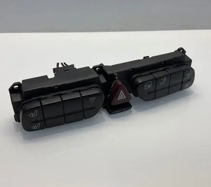Mercedes-Benz C W203 Hazard light switch 2038215458 11283576002 3306090200