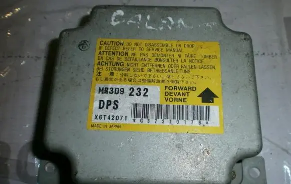 Mitsubishi Galant Airbag control unit/module MR309232 X6T42071