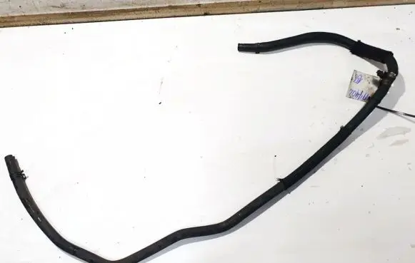Mazda 3 I Engine coolant pipe/hose