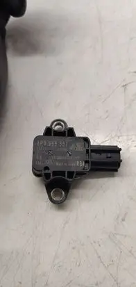 Audi A4 S4 B7 8E 8H Airbag deployment crash/impact sensor 8P0955557