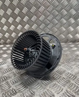 BMW X1 E84 Heater fan/blower 985467W CZ1163600382 6933664