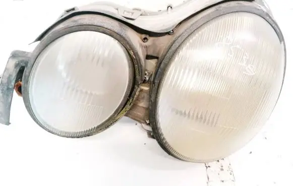Mercedes-Benz E W210 Headlight/headlamp