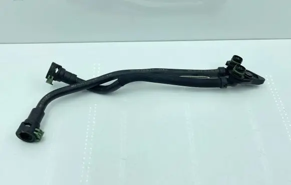 BMW 6 G32 Gran Turismo Gearbox oil cooler pipe/hose 8584544