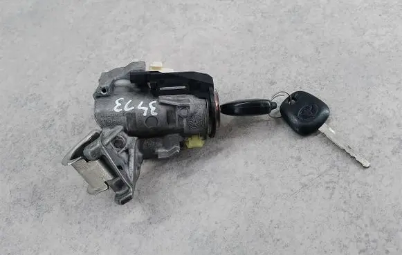 Toyota Auris 150 Ignition lock