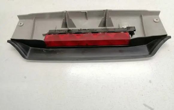 Ford Mondeo Mk III Third/center stoplight