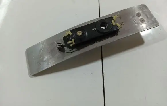 Honda Accord Seat belt adjustment rail 