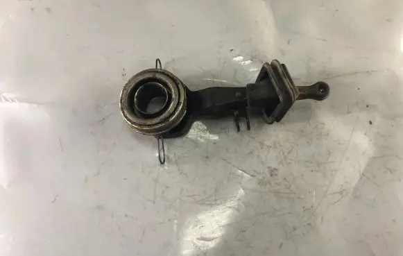 Mitsubishi Pajero Pinin Clutch release arm fork 