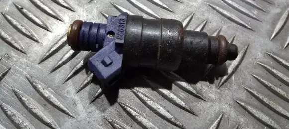 Renault Scenic I Fuel injector 866313