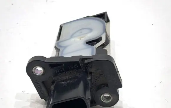 Mazda 3 Mass air flow meter HF01KS440