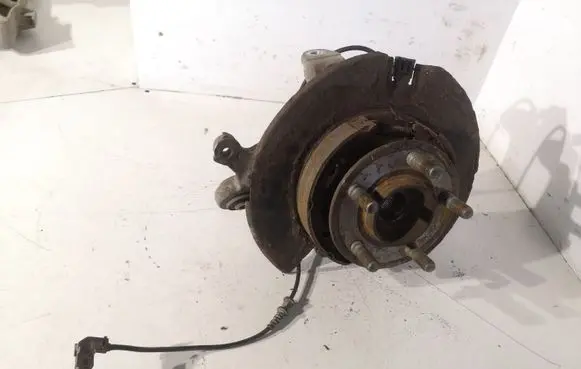 Chrysler 300 - 300C Rear wheel hub