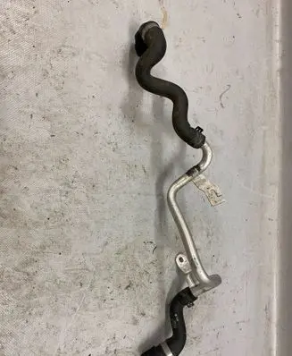 Audi Q5 SQ5 Engine coolant pipe/hose 80A122109AD
