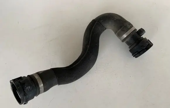 Audi A7 S7 4G Engine coolant pipe/hose 4G0121049Q