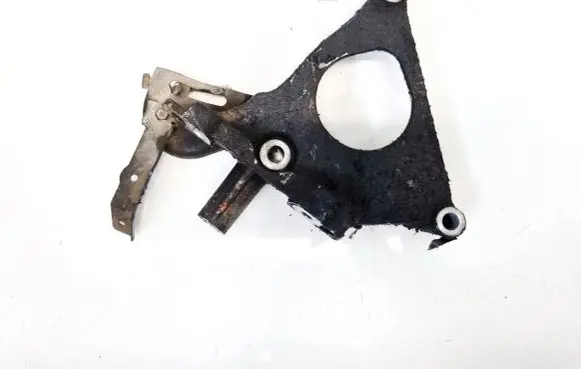 Nissan Almera N16 Engine mounting bracket