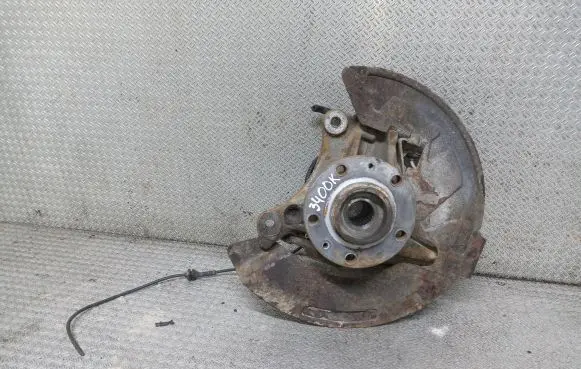 Peugeot 407 Front wheel hub spindle knuckle