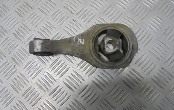 Fiat Bravo - Brava Engine mounting bracket