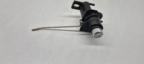 Mercedes-Benz E W124 Tailgate exterior lock A1247500191